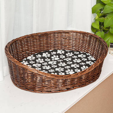 Wicker basket 2024 dog bed